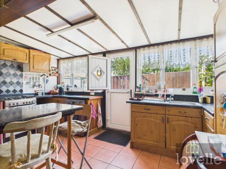 2 bedroom Semi-detached bungalow for sale in George Street, Mablethorpe, LN12