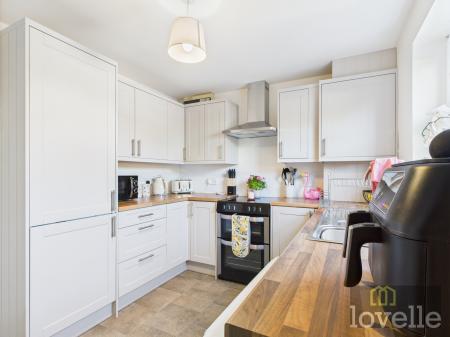 2 bedroom Semi-detached house for sale in Dashwood Road, Alford, LN13