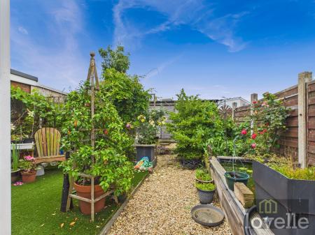 1 bedroom Semi-detached bungalow for sale in St Andrews Road, Mablethorpe, LN12