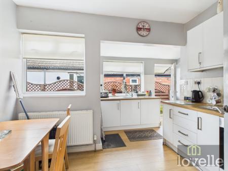 1 bedroom Semi-detached bungalow for sale in St Andrews Road, Mablethorpe, LN12