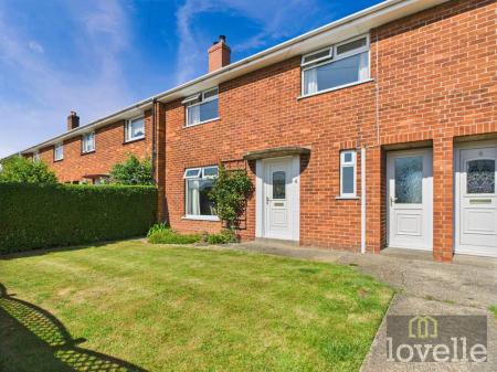3 bedroom Terraced House for sale in Sutton Road, Huttoft, LN13