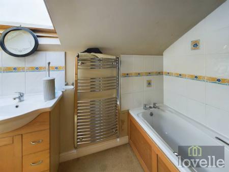 3 bedroom Detached bungalow for sale in Mablethorpe Road, Theddlethorpe, LN12