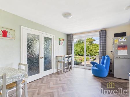 3 bedroom Detached bungalow for sale in Saltfleet Road, Mablethorpe, LN12