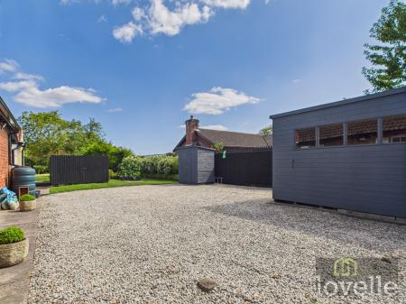 3 bedroom Detached bungalow for sale in Saltfleet Road, Mablethorpe, LN12