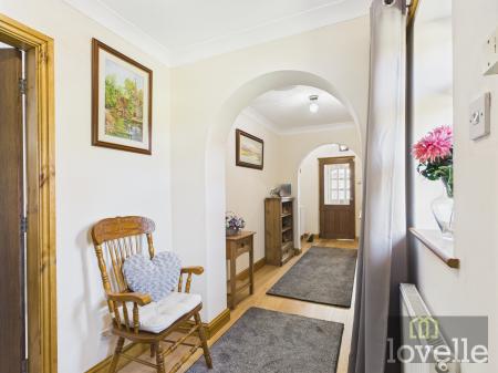 3 bedroom Detached bungalow for sale in Beesby Road, Alford, LN13