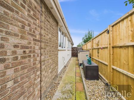 3 bedroom Detached bungalow for sale in Seaholme Road, Mablethorpe, LN12
