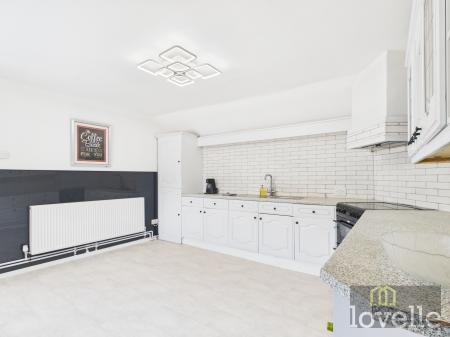 2 bedroom Cottage for sale in Main Road, Saltfleetby, LN11