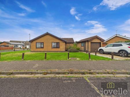Youlgrave Avenue, Sutton on Sea, LN12