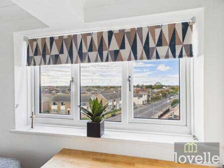 3 bedroom Flat for sale in Queens Park Flats, Mablethorpe, LN12