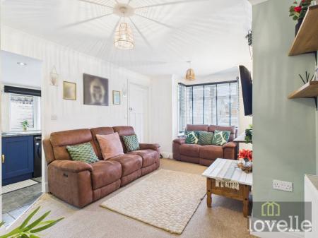 2 bedroom Semi-detached bungalow for sale in St Andrews Road, Mablethorpe, LN12