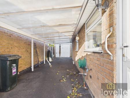 2 bedroom Detached bungalow for sale in Camelot Gardens, Sutton on Sea, LN12