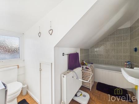 2 bedroom Semi-detached bungalow for sale in Waterloo Road, Mablethorpe, LN12