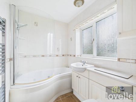 4 bedroom Detached house for sale in East Street, Alford, LN13