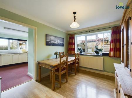 2 bedroom Detached bungalow for sale in Bell Vue, Kirkby cum Osgodby, LN8