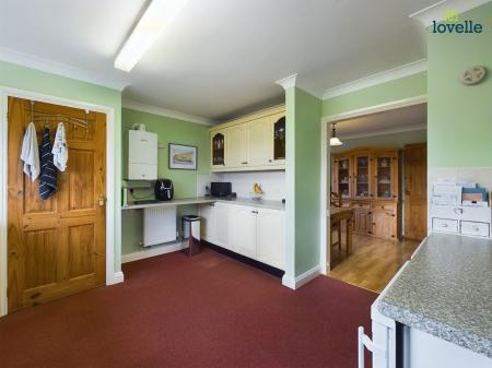 2 bedroom Detached bungalow for sale in Bell Vue, Kirkby cum Osgodby, LN8