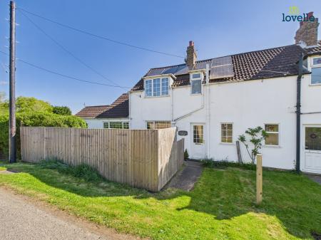 3 bedroom Semi-detached house for sale in Brigg Road, Howsham, LN7