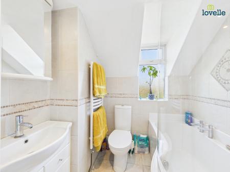 3 bedroom Semi-detached house for sale in Brigg Road, Howsham, LN7