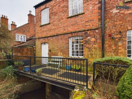 2 bedroom Apartment for sale in Caistor Road, Market Rasen, LN8