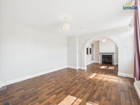 3 bedroom Detached house for sale in Gainsborough Road, Middle Rasen, LN8