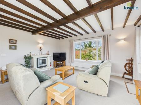 3 bedroom Detached bungalow for sale in Gainsborough Road, Market Rasen, LN8