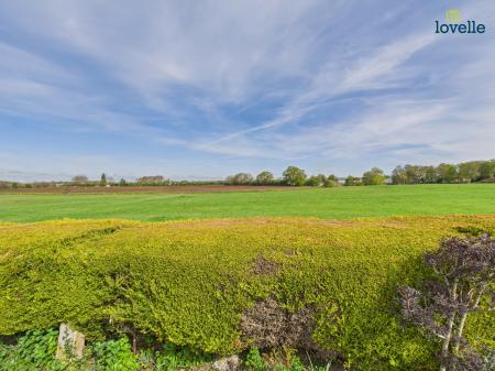 3 bedroom Detached bungalow for sale in Gainsborough Road, Market Rasen, LN8