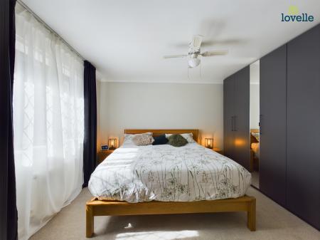 4 bedroom Detached house for sale in Gallamore Lane, Market Rasen, LN8