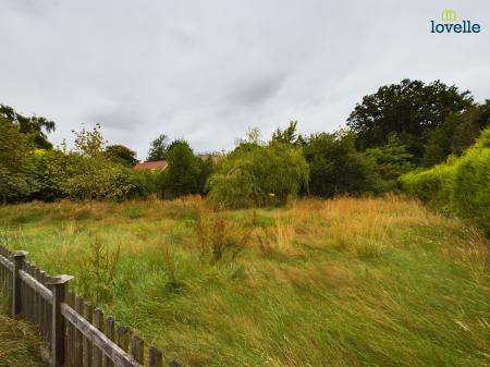 4 bedroom Detached house for sale in Gallamore Lane, Market Rasen, LN8