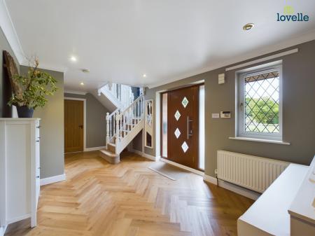 4 bedroom Detached house for sale in Gallamore Lane, Market Rasen, LN8