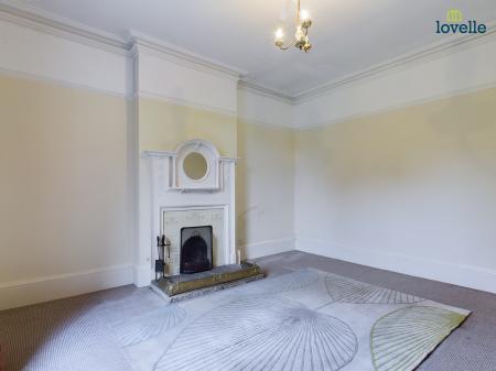 5 bedroom Semi-detached house for sale in George Street, Market Rasen, LN8