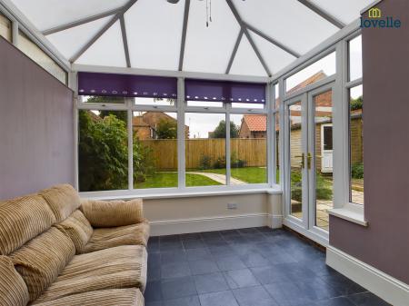 5 bedroom Semi-detached house for sale in George Street, Market Rasen, LN8