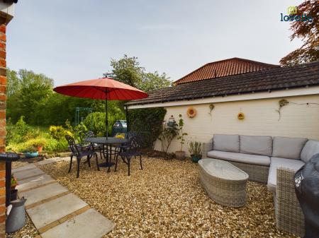 3 bedroom Detached house for sale in Lissington Road, Wickenby, LN3