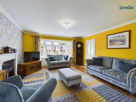 3 bedroom Detached house for sale in Manor Drive, Binbrook, LN8