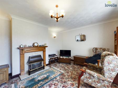 2 bedroom Detached bungalow for sale in Meadow Drive, Binbrook, LN8
