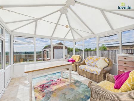 3 bedroom Detached bungalow for sale in Millfields, Caistor, LN7