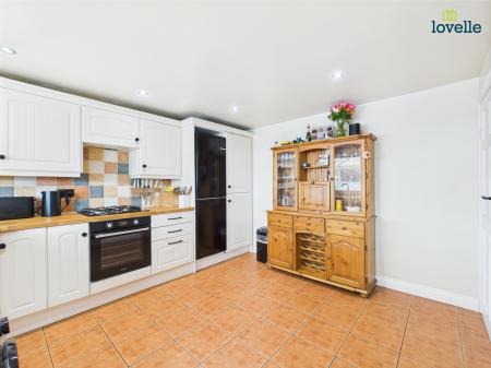 3 bedroom Detached bungalow for sale in Millfields, Caistor, LN7