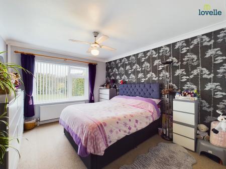 2 bedroom Detached bungalow for sale in Snelland Road, Wickenby, LN3