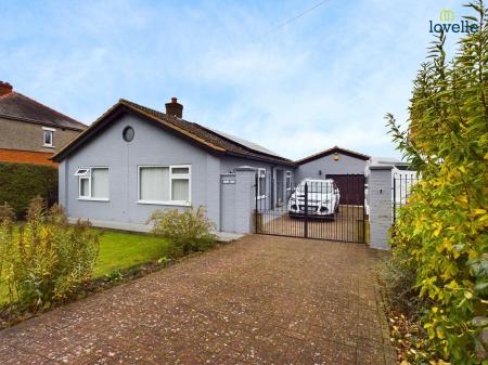 2 bedroom Detached bungalow for sale in Snelland Road, Wickenby, LN3