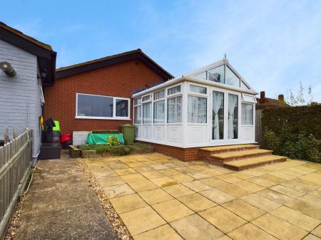 2 bedroom Detached bungalow for sale in Snelland Road, Wickenby, LN3