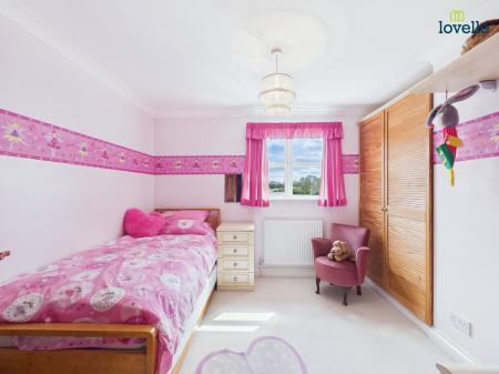 4 bedroom Detached house for sale in Springfields, Tealby, LN8