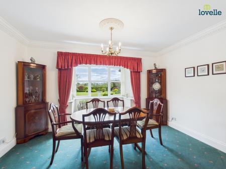 4 bedroom Detached house for sale in Springfields, Tealby, LN8