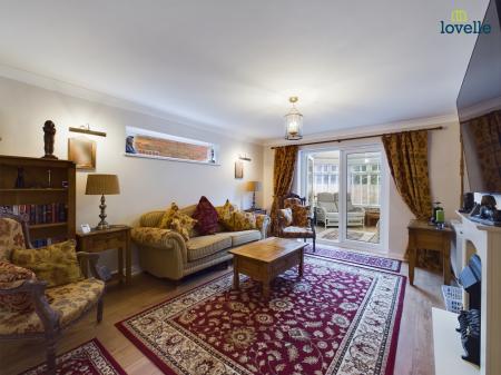 4 bedroom Detached house for sale in The Furlongs, Market Rasen, LN8