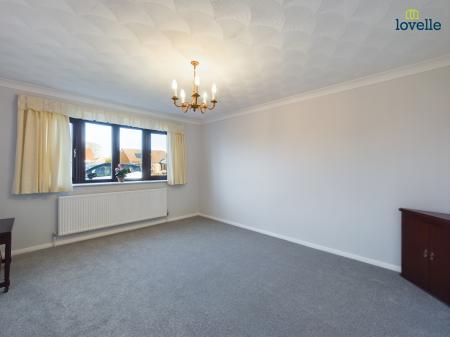 2 bedroom Detached bungalow for sale in The Ridings, Market Rasen, LN8