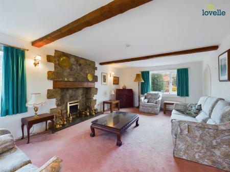 4 bedroom Detached house for sale in Thorpe Lane, Tealby, LN8