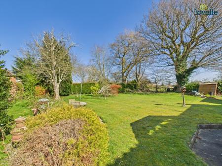 4 bedroom Detached house for sale in Thorpe Lane, Tealby, LN8