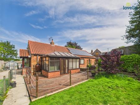 Kirmond Road, Binbrook, LN8