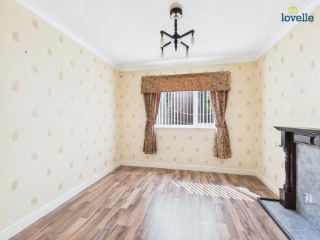 4 bedroom Detached bungalow for sale in Kirmond Road, Binbrook, LN8