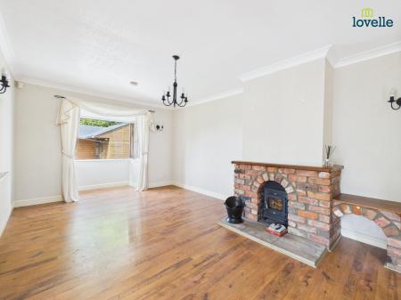 4 bedroom Detached bungalow for sale in Kirmond Road, Binbrook, LN8