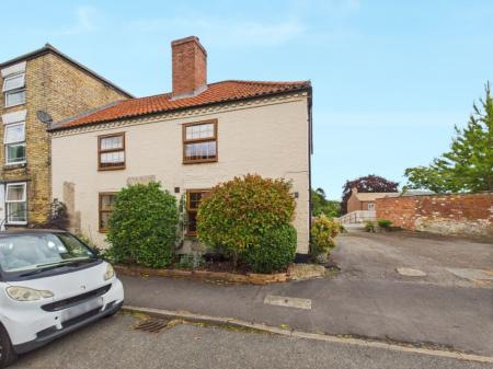 High Street, Binbrook, LN8