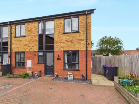 Oxford Court, Market Rasen, LN8