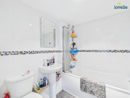 2 bedroom Terraced House for sale in Louth Road, Wragby, LN8